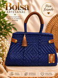 Z- Bolsa artesanal tipo Canasta color azul .